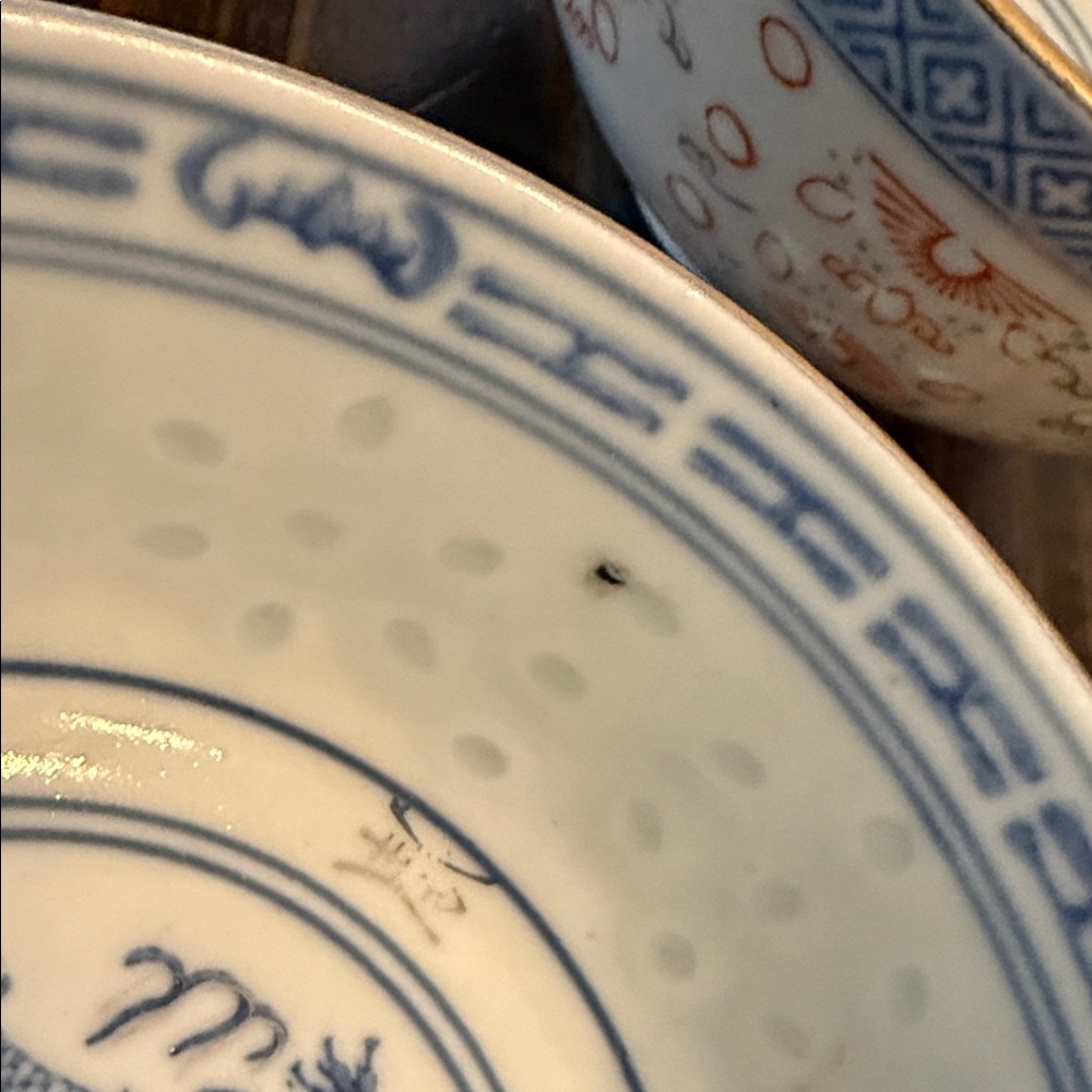 Elegant Blue and White Patterned Bowl Set - Picture 6 of 6